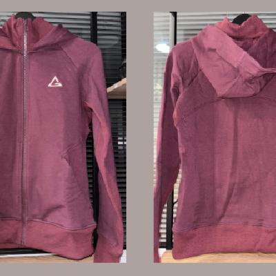 CHAQUETA LEGACY MORADA TALLA S